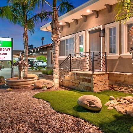 Traveler'S Inn Williams, Ca Modern Renovated Hotel エクステリア 写真